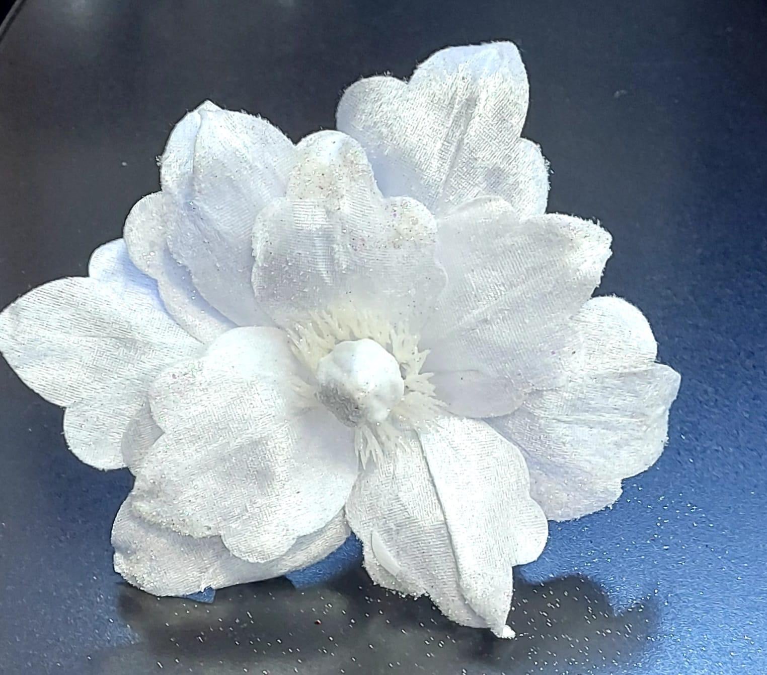 Flori Crăciun albe cu sclipici – flori decorative elegante 10/set